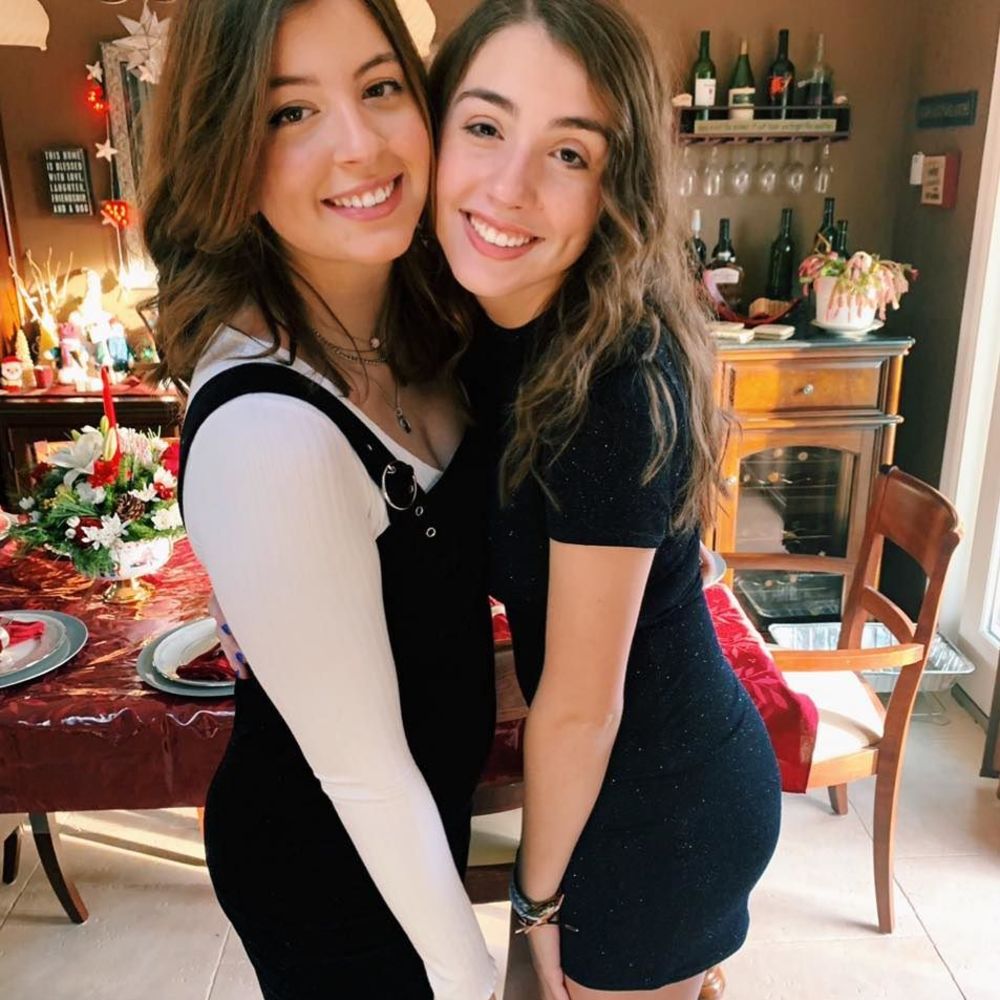 Meet your Posher, Delaney